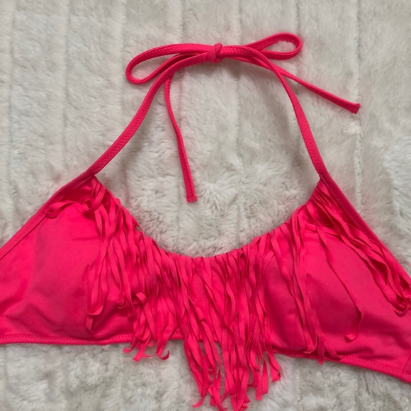 Victoria’s Secret bikini - Picture 5 of 8